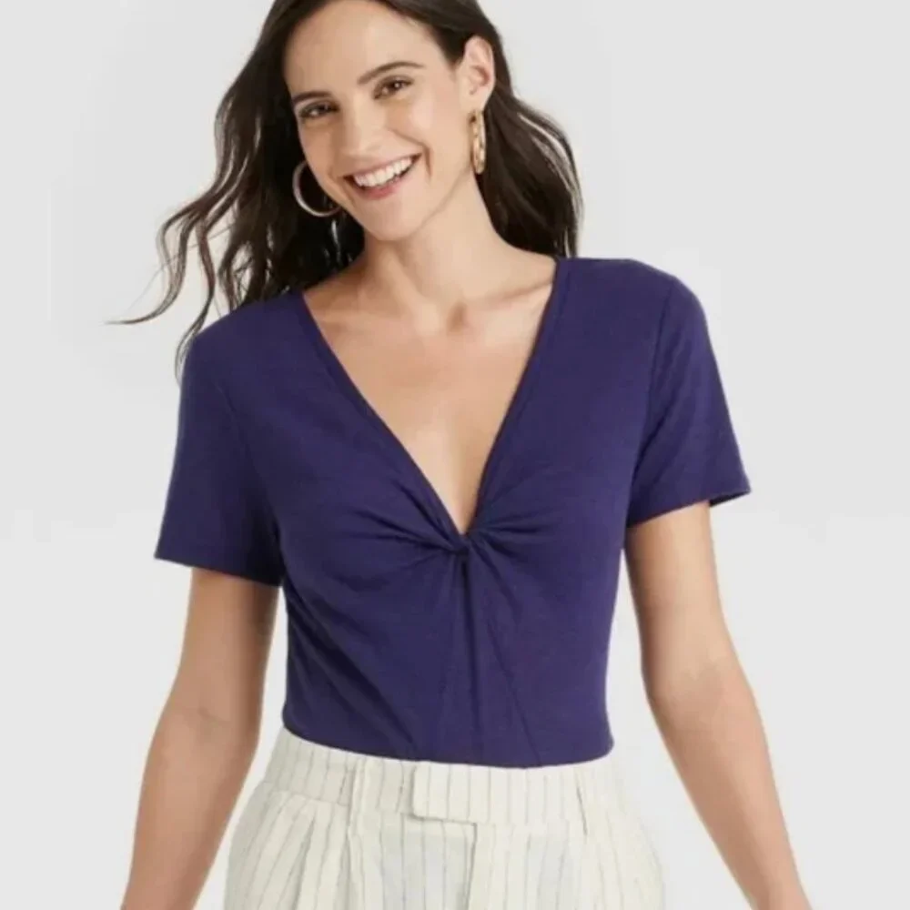 NWT a new day mint green twist front v-neck top - Picture 4 of 4